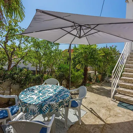 アパート Helles Nur 190 Meter Zum Mit Meerblick, Privater Terrasse, Wifi