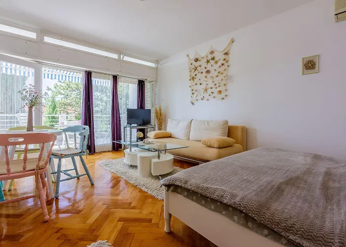 アパート Helles Nur 190 Meter Zum Mit Meerblick, Privater Terrasse, Wifi