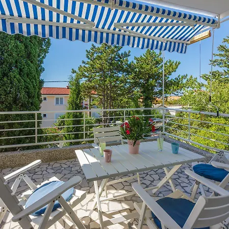Helles Nur 190 Meter Zum Mit Meerblick, Privater Terrasse, Wifi アパート *